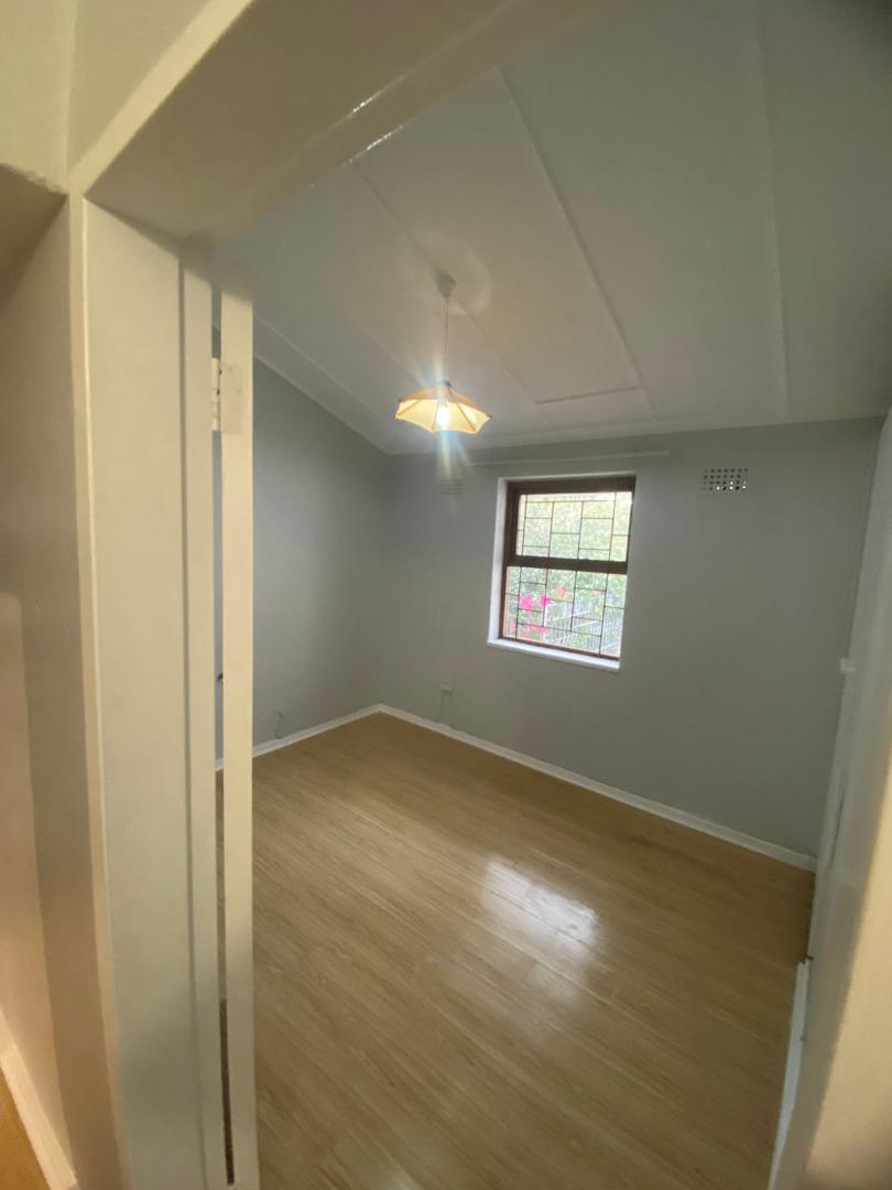 702061_Bedroom_1.jpeg