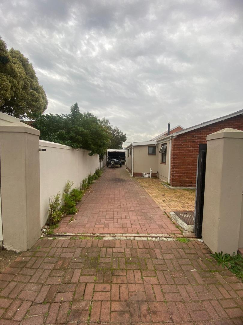 702061_driveway.jpeg