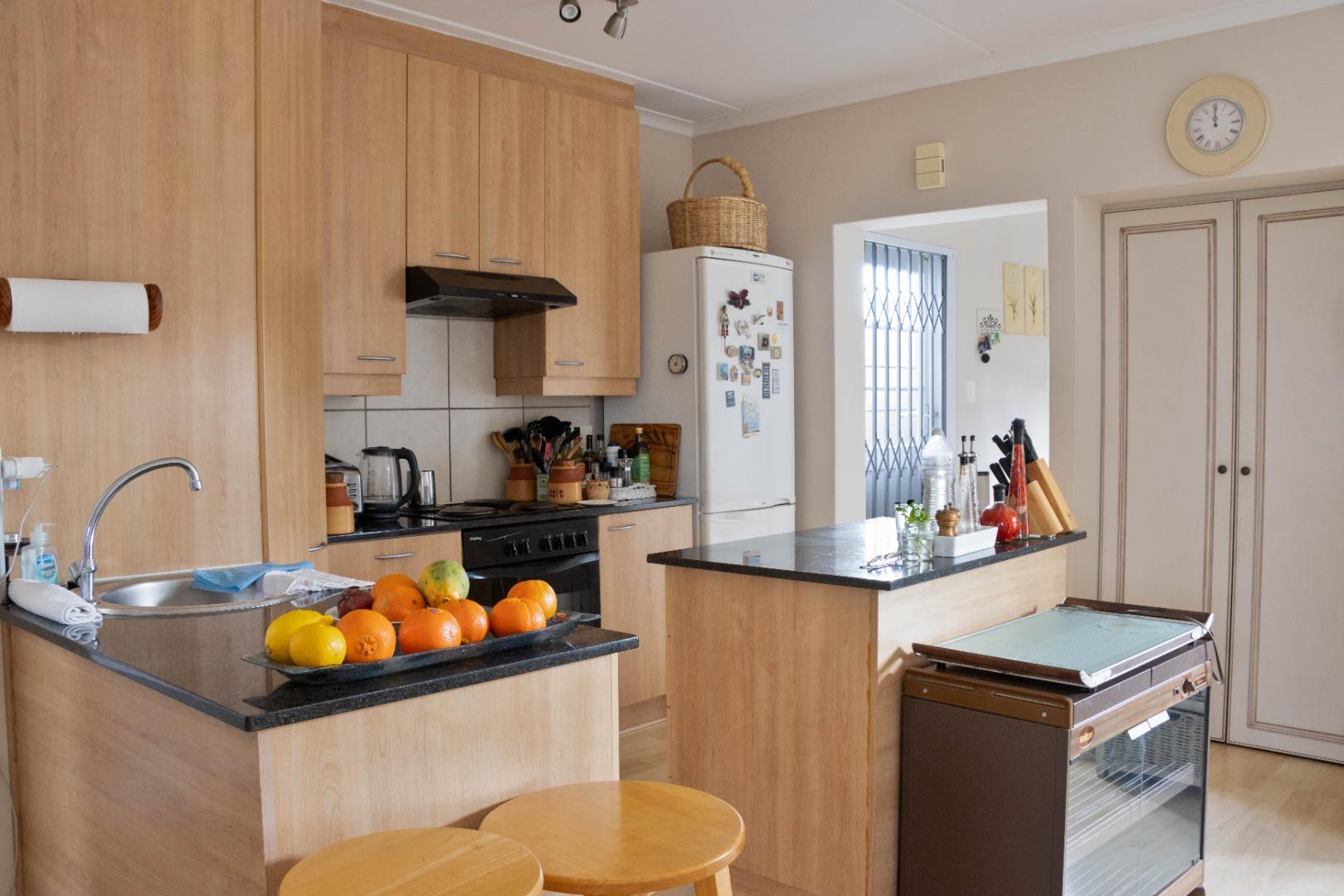 717045_No5_Sterling_village-18.jpg