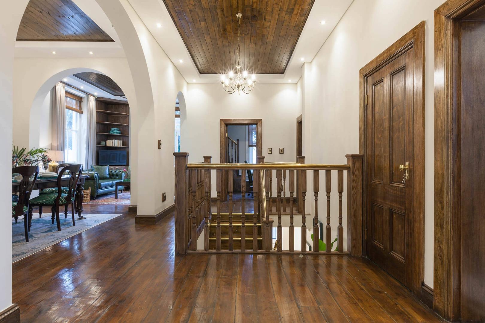 768730_122e_Living_area.jpg